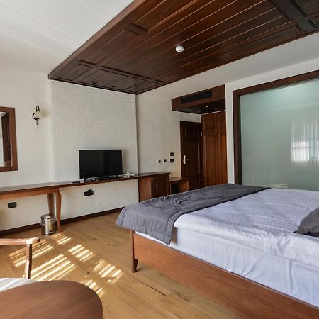 Hotel Barleti Prizren Exterior foto